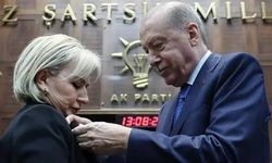 Üç yılda üçüncü parti: Nimet Özdemir, AK Parti'ye katıldı