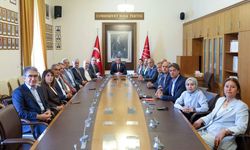 Özgür Özel: Yola aynen devam ediyoruz
