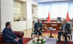Özgür Özel: Coşkun akan bir sel var