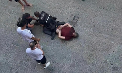İtalya'da halk, polisin nefessiz bırakarak ölümüne yol açtığı göçmen için ayağa kalktı