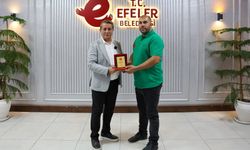 Can kurtaran personele Başkan Yetişkin'den ödül