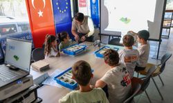 Efeler'de geleceğin yazılımcıları yetişiyor