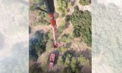 Manisa'da tarım arazisinde çıkan yangın ormana sıçradı