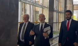 AK Parti'nin "çerçeve yasa"ya ilişkin kapalı grup toplantısı başladı