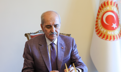TBMM Başkanı Numan Kurtulmuş, "çerçeve yasa" teklifini imzaladı