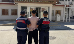 Kuşadası'nda 25 yıl hapis cezası bulunan şahıs yakalandı