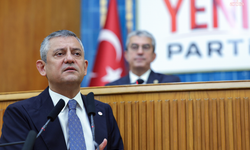 Özgür Özel Le Monde’a yazdı: "Avrupa'nın geleceği Türkiye'de demokrasinin geleceğinden ayrı düşünülemez"