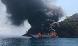 Fethiye’de gezi teknesinde yangın!