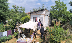 Depremzedeler 3,5 yıldır konteynerlerde yaşam mücadelesi veriyor
