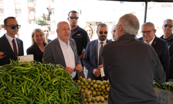 Ümit Özdağ, Etimesgut’ta vatandaşlarla bir araya geldi