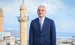 Depremde hasar gören iki cami daha ibadete açılıyor