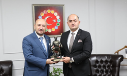 Hakan Ülken’den Başsavcı Arısoy’a hayırlı olsun ziyareti