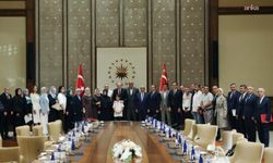 Cumhurbaşkanı Erdoğan, Kahramanmaraş‘taki okul saldırısında hayatını kaybeden öğrencilerin aileleriyle görüştü
