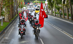 İstanbul'da 30 Ağustos motosiklet kortejleriyle kutlandı