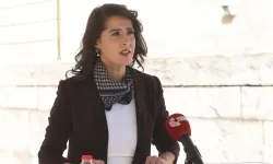 EMEP’li Karaca: “Yoksul mahallelerin çocukları öğretmen olmadığı için okul kapısından geri çevriliyor”