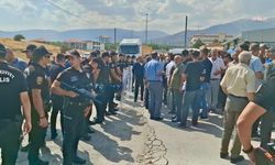Malatya'da ölümlü kazanın ardından bölge halkı yola indi!