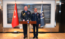 Hava Kuvvetleri Komutanı Orgeneral Dalkıran, Birleşik Krallık Hava Kuvvetleri Komutanı Orgeneral Smyth ile bir araya geldi