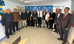 CHP İzmir İl Başkanı Gümrükçü: Kentimiz ve ülkemiz için ortak bir geleceği inşa etmeye hazırız