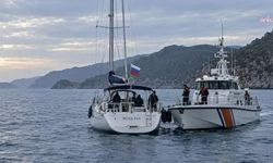Tekneyle yurt dışına kaçmaya çalışan 9 FETÖ şüphelisi ve kaptan adliyeye sevk edildi