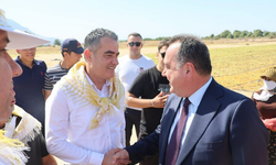 Özgür'ler Manisa'da buluştu