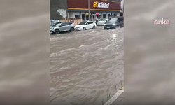 Sinop’ta gece saatlerinden itibaren etkili olan sağanak hayatı olumsuz etkiledi