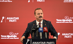 Ağıralioğlu: "Türkiye, yeni dünyayı kenardan seyredemez"