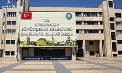 Diyarbakır Büyükşehir Belediye Eş Başkanlığı’na Emin Ay getirildi
