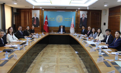 Ticaret Bakan Yardımcısı Tuzcu, Koreli otomotiv heyetiyle görüştü