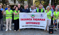 Muğla'da emekliler, seyyanen zam talebiyle eylem yaptı
