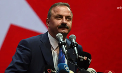 Yavuz Ağıralioğlu: "Türkçe, millet olma şuurumuzun taşıyıcısıdır"