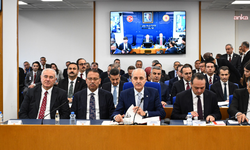 TBMM Başkanı Kurtulmuş, "Oyunbozanlık yapan kurduğu oyunun altında kalır"