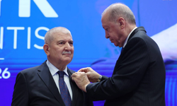 Yeni Yol Partisi'nden istifa eden Kani Torun, AK Parti'ye geçti
