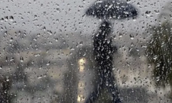 Meteoroloji'den  kuvvetli yağış uyarısı: 3 ilde şiddetli yağış bekleniyor
