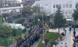 Yemek zammına karşı yapılan eylem üzerine Boğaziçi'ne çok sayıda polis sevk edildi