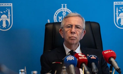 Mansur Yavaş, vefatının 19. yılında Erdal İnönü'yü andı