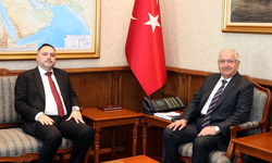 Milli Savunma Bakanı Güler, Arnavutluk Savunma Bakanı Nufi ile görüştü