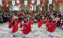 Efeler'de Cumhuriyet Bayramı coşkusu!