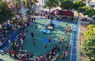 Başkan Zencirci gençlere sözünü tuttu, basket sahasını açtı