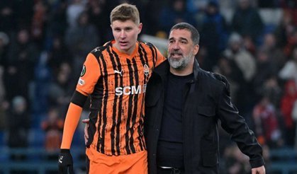 Arda Turan yarı finalin kapısını araladı