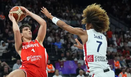 Fransa'yı deviren milliler yarı finalde!