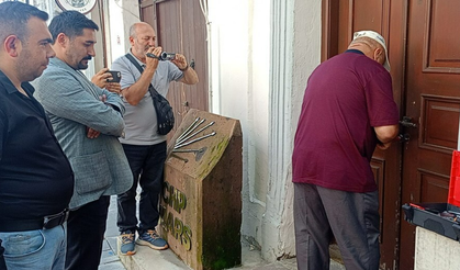 CHP Kars İl Başkanlığı'nın kapısı çilingirle açıldı