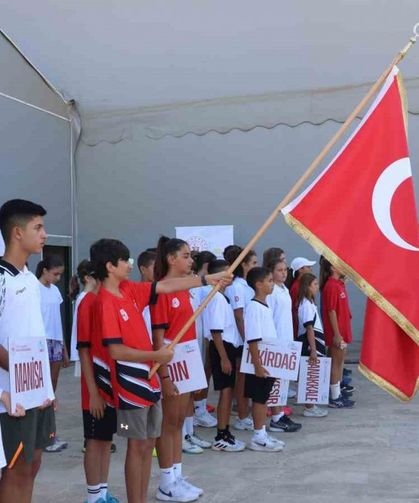 Aydın’da Analig Tenis heyecanı başladı