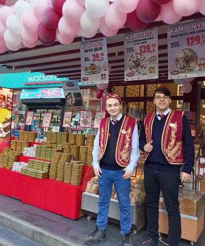 Tuğba’nın ‘Geleneksel Lokum Günleri’ başladı