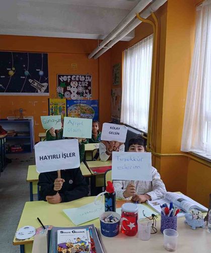 Efeler'de okullarda sevgi ve saygı dili güçlendi