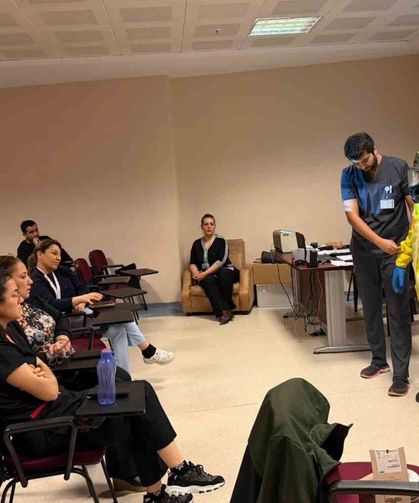 Nazilli'de sağlık çalışanlarına eğitim
