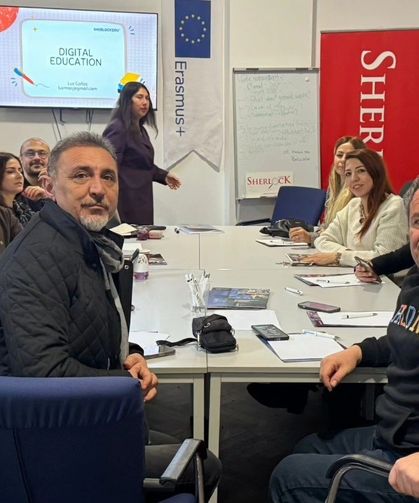 Öğretmenler okullardaki dijital dönüşüme katkı sağlayacak