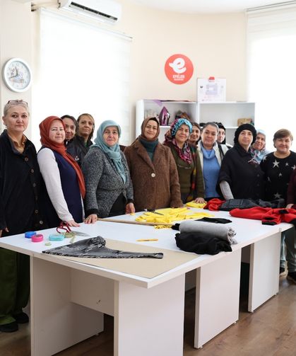 Efeler'de kadınlar üreterek güçleniyor