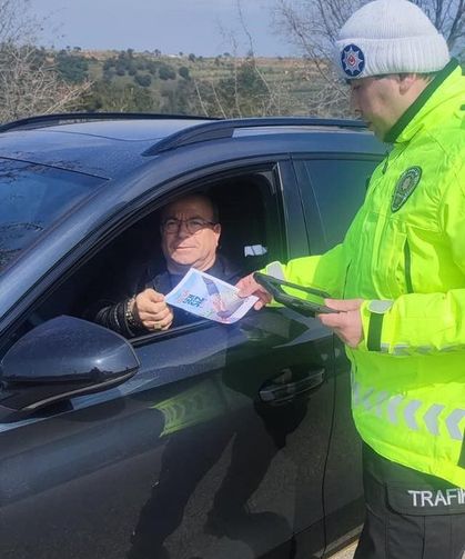 Karacasu'da bayramda trafik ekipleri sahada