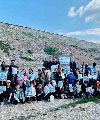 Aydın'da Orman Haftası'nda fidanlar toprakla buluştu