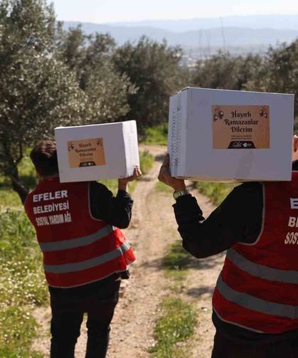 Efeler'de Ramazan dayanışması zirve yaptı